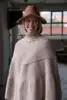 GG 293-09 INÈS PONCHO